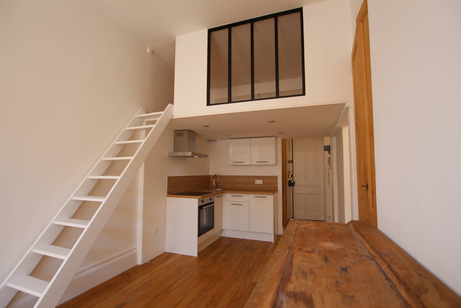 Création de mezzanine et verrière sur mesure