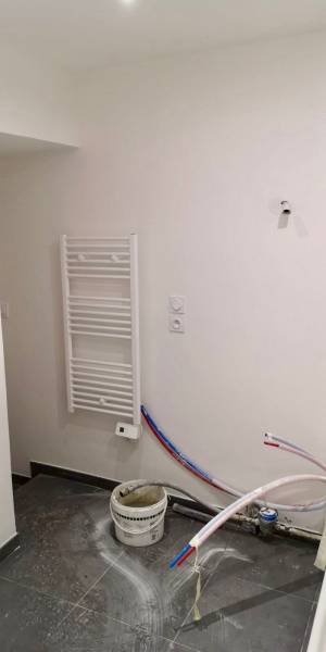 Salle de bain en travaux
