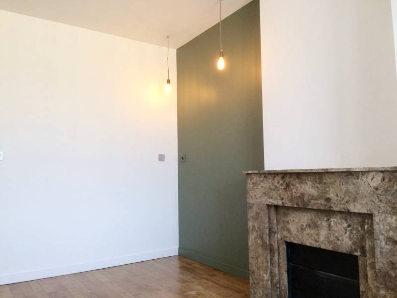 Charme de l'ancien avec cheminée et parquet