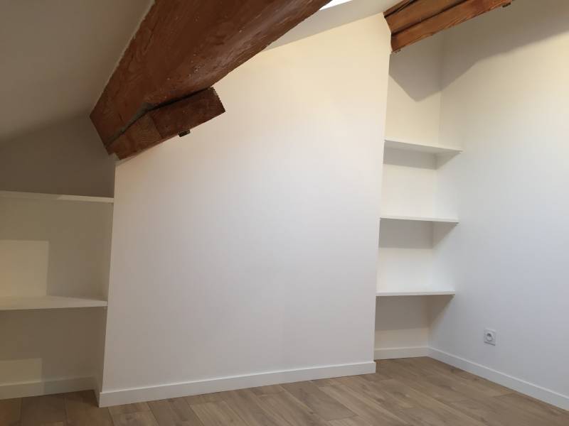 Les poutres au naturel après un sablage